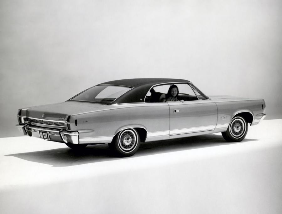  AMC Ambassador SST Hardtop Coupe (6889-7) 1967 года  (фото 3 из 7)
